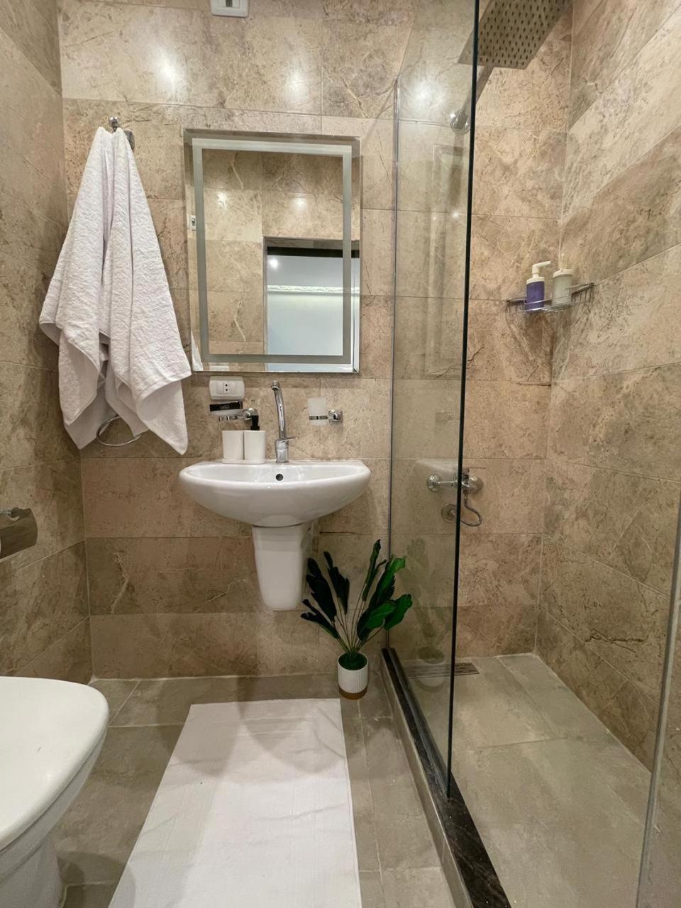 Hostel Danda Moon Pyramids Cairo